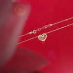 Złoty naszyjnik z ażurowym sercem 333