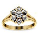 Złoty pierścionek duży kwiat 333