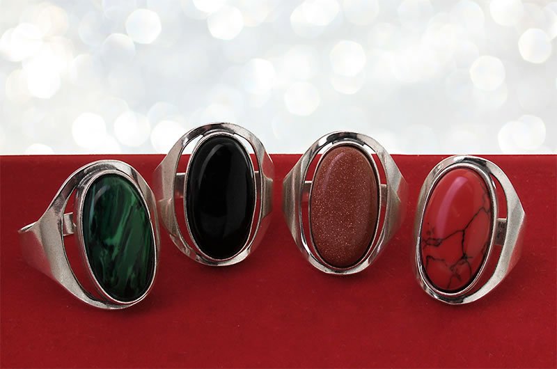 Pierścionek z malachitem 20x11mm