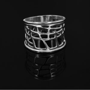 Ażurowy wysoki pierścionek