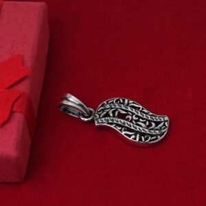 Wisiorek ażurowy falka