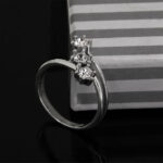 Potrójny pierścionek z cyrkoniami