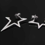 Kolczyki gwiazdki konturowe