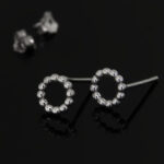 Kolczyki koła z kuleczkami