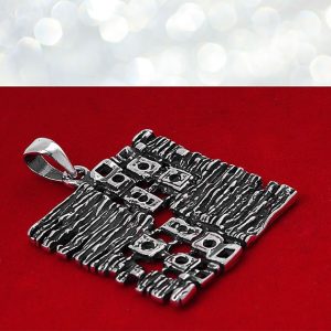 Duży nietuzinkowy wisior