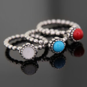 Pierścionek kulkowy z turkusem