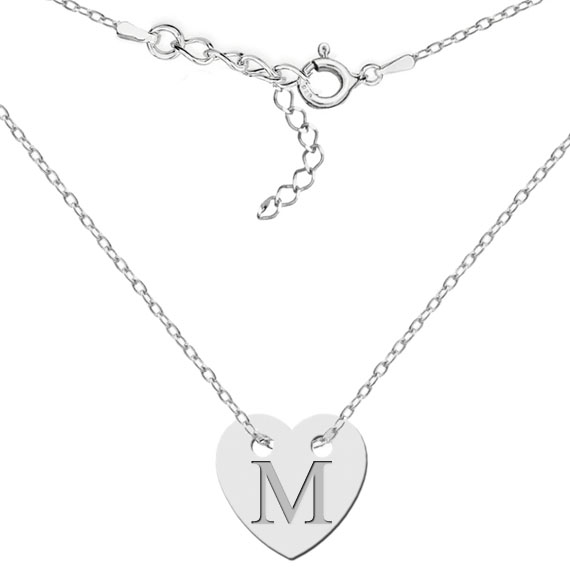 Naszyjnik z sercem i wygrawerowaną literką M