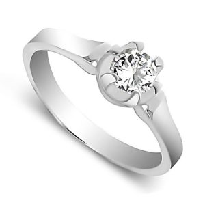 Pierścionek z białą cyrkonią 4mm