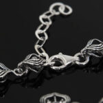 Bransoletka z kwiatami