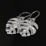 Kolczyki monstery wiszące