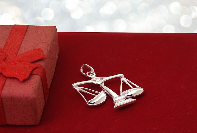 Wisiorek znak zodiaku - waga