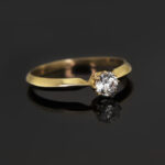 Pierścionek zaręczynowy złoty cyrkonia 4mm