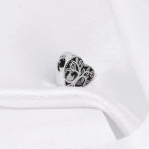 Charms do bransoletki serce z drzewem