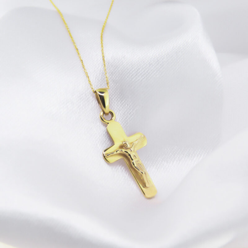 Krzyżyk z łańcuszkiem ze złota + pudełko z grawerem Pamiątka I Komunii Świętej