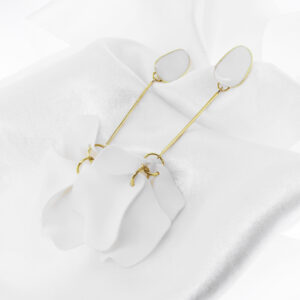 Kolczyki białe kwiaty - pozłacane