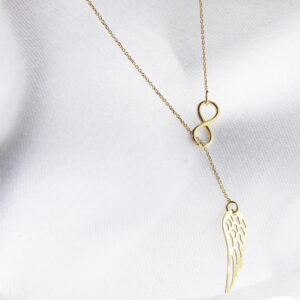 Złoty naszyjnik-krawatka ze skrzydłem