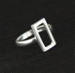 Pierścionek geometryczny prostokąt