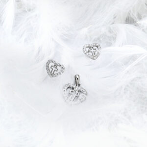 Komplet - kolczyki i wisiorek - krzyże w sercach