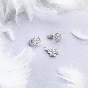 Komplet z białymi cyrkoniami - kwiatki