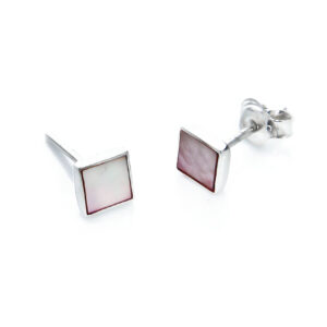 SREBRNE KOLCZYKI KWADRATOWE Z MASĄ PERŁOWĄ 925