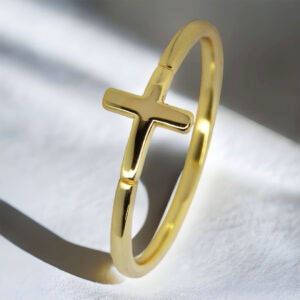 Obrączka z krzyżem - srebro pozłacane