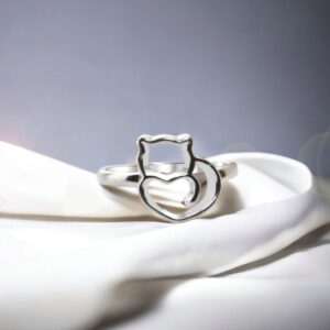 Pierścionek z kotem i sercem