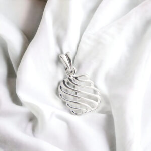 Wisiorek fale w paski