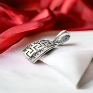 Wisiorek droga grecka z cyrkoniami