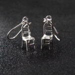 SREBRNE KOLCZYKI WISZĄCE KRZESŁA KRZESŁO KRZESEŁKA