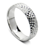 Obrączka diamentowana wzorzysta